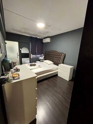 Blk 130 Yio Chu Kang Ville (Ang Mo Kio), HDB 3 Rooms #565244081